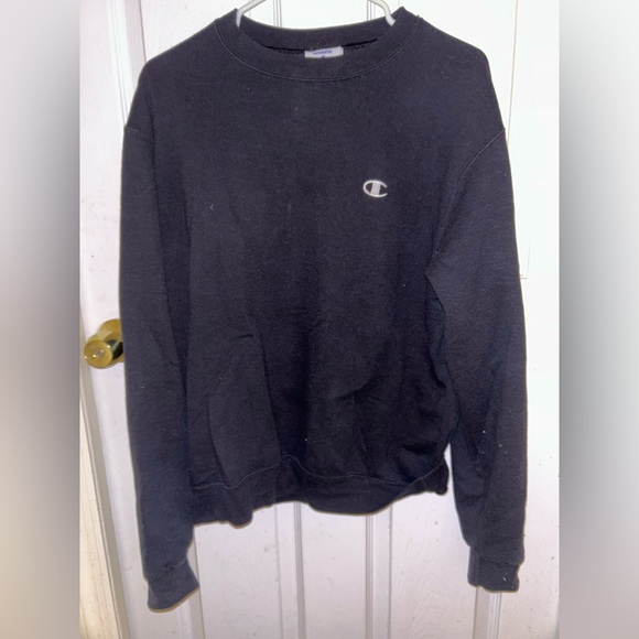 Vintage Champion Men's Black Crewneck Sweater- Size Medium - Picture 1 of 3